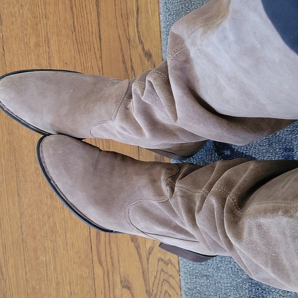 NWOT Sundance suede slouch boots - Picture 2 of 7